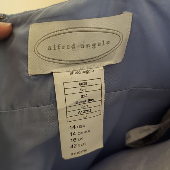 Alfred Angelo Vintage size 14 Style 6625 Color Rivera Sky Spaghetti Strap Dress - Picture 10 of 11